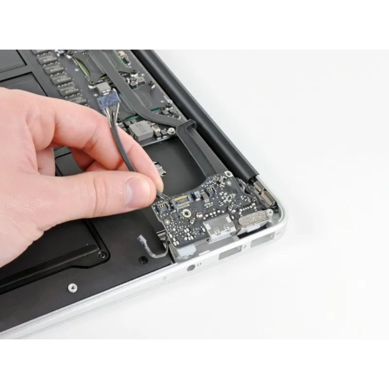 Forfait remplacement carte magsafe MacBook Air 13\" 2011 A1369 Forfait remplacement carte magsafe MacBook Air 13\" 2011 A1369