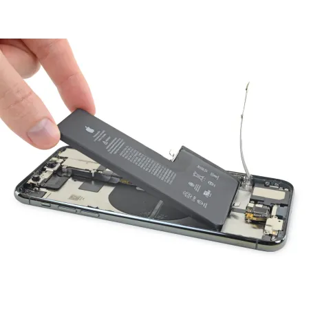 Remplacement batterie Apple iPhone 11 Pro Max sur Paris - Macinfo