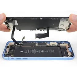 Ecran Apple iPhone XR Premium LCD + Vitre tactile assemblé sur Paris