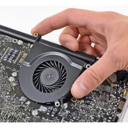 Ventilateur Apple MacBook Pro 17\" 2010 2011 A1297 MG45070V1-Q021-S9A Gauche
