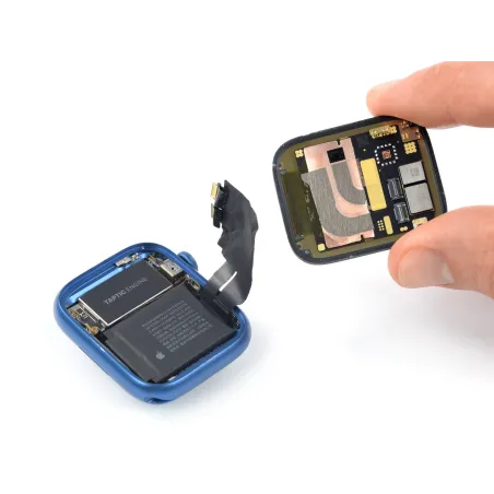 Réparation Remplacement Ecran Cassé Apple Watch Serie 7 41mm