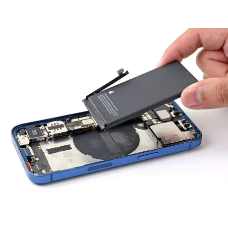 Remplacement Batterie Apple iPhone 13 sur Paris - Macinfo