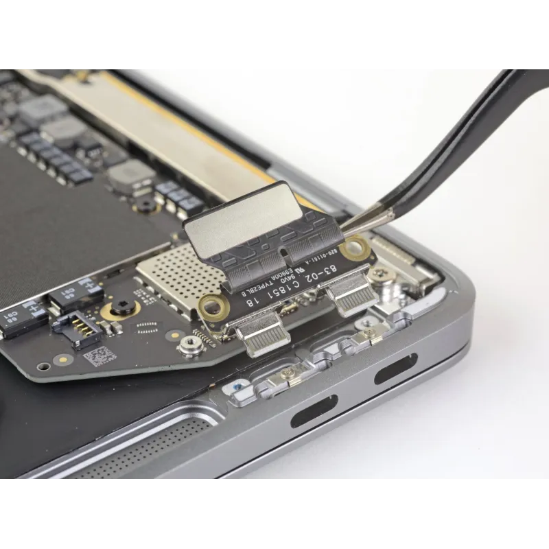 Réparation Remplacement Connecteur USB-C MacBook Air 13" A1932 A2179