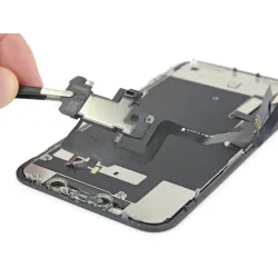 Réparation Remplacement Ecouteur Apple iPhone 11 en magasin sur Paris
