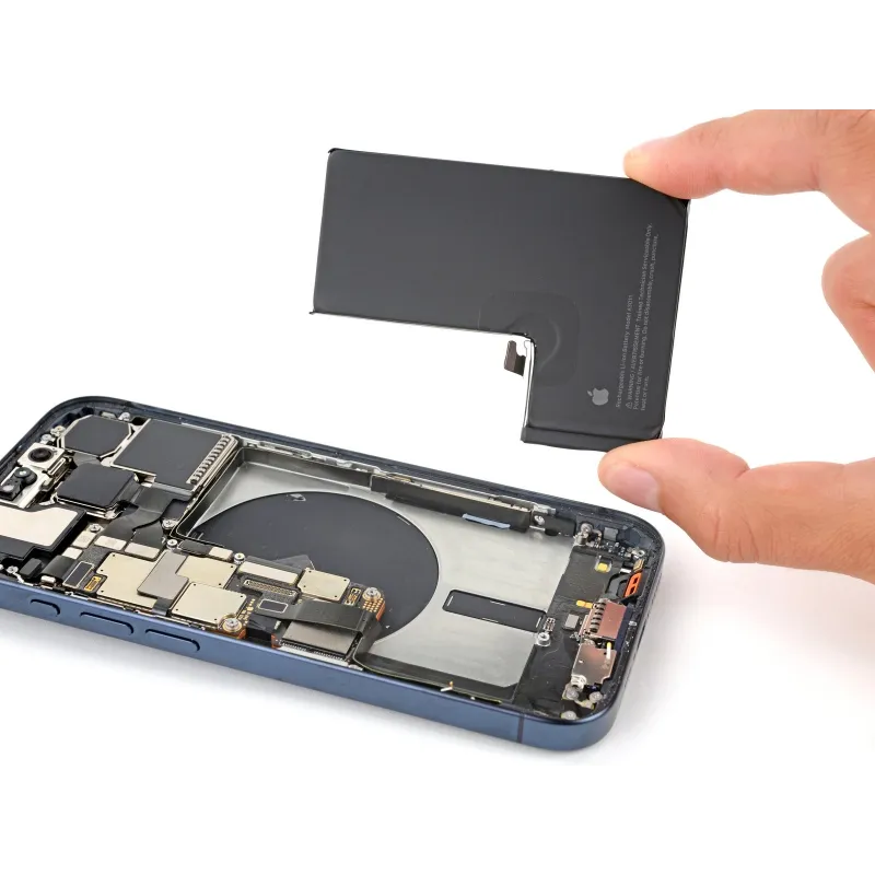 Réparation Remplacement Batterie iPhone 15 Pro sur Paris Réparation Remplacement Batterie iPhone 15 Pro sur Paris