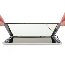 Réparation Remplacement Vitre iPad 7 / 8 / 9 Noir sur Paris - MACINFO