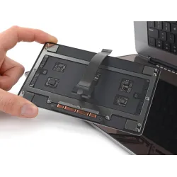 Réparation Remplacement TrackPad Apple MacBook Pro 16" A2141