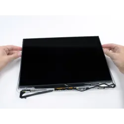 Réparation Dalle LCD Macbook Pro 17\"