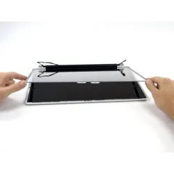Réparation remplacement Vitre MacBook Pro 17\" Apple