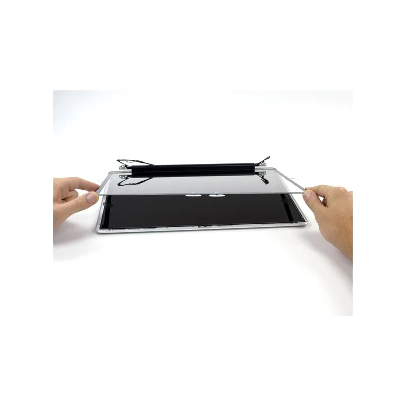 Réparation remplacement Vitre MacBook Pro 17\" Apple