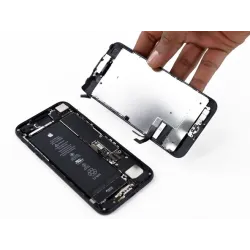 Réparation écran vitre cassé Apple iPhone 7 Noir en magasins sur Paris