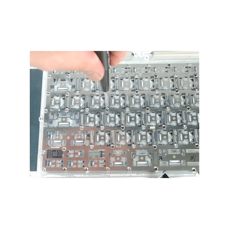 Réparation remplacement Clavier MacBook Pro 15\'\' Apple en magasin sur Paris Réparation remplacement Clavier MacBook Pro 15\'\' Apple en magasin sur Paris