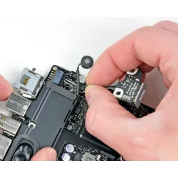 Connecteur charge Apple MacBook Pro 15\" 820-2361 interne DC-IN