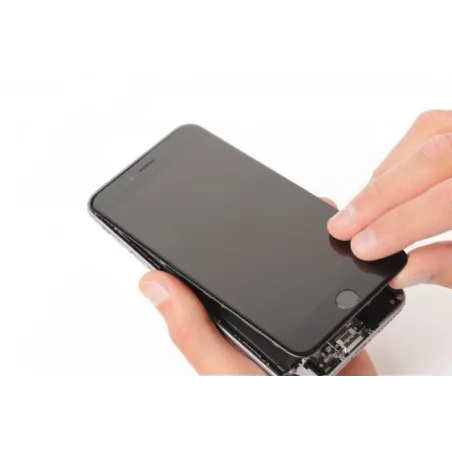 Réparation écran vitre cassé Apple iPhone 6 Plus Noir en magasin sur Paris